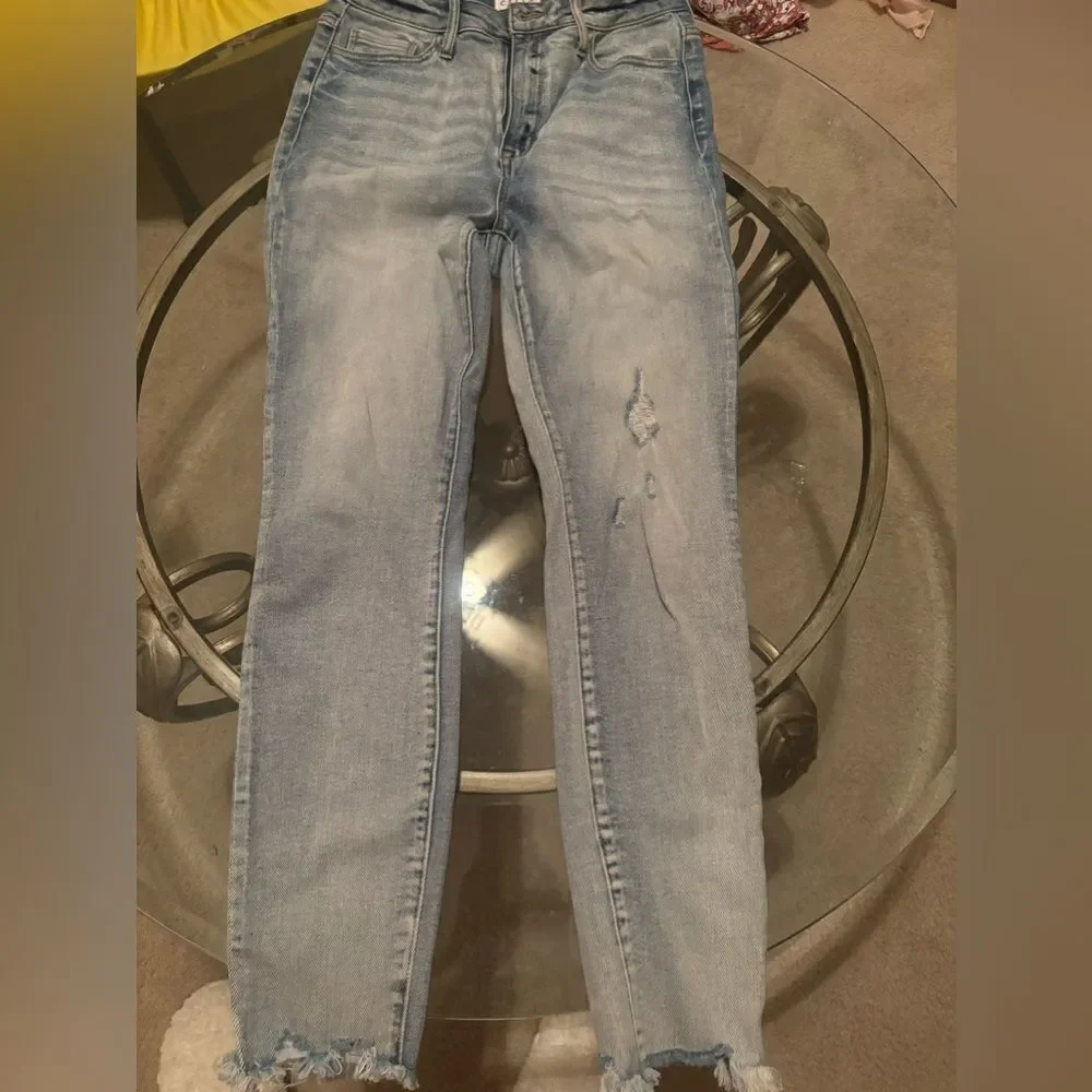 CELLO High rise light wash skinny jeans